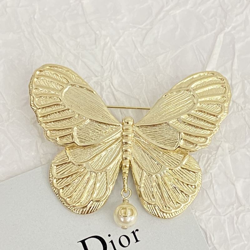 Christian Dior Brooches